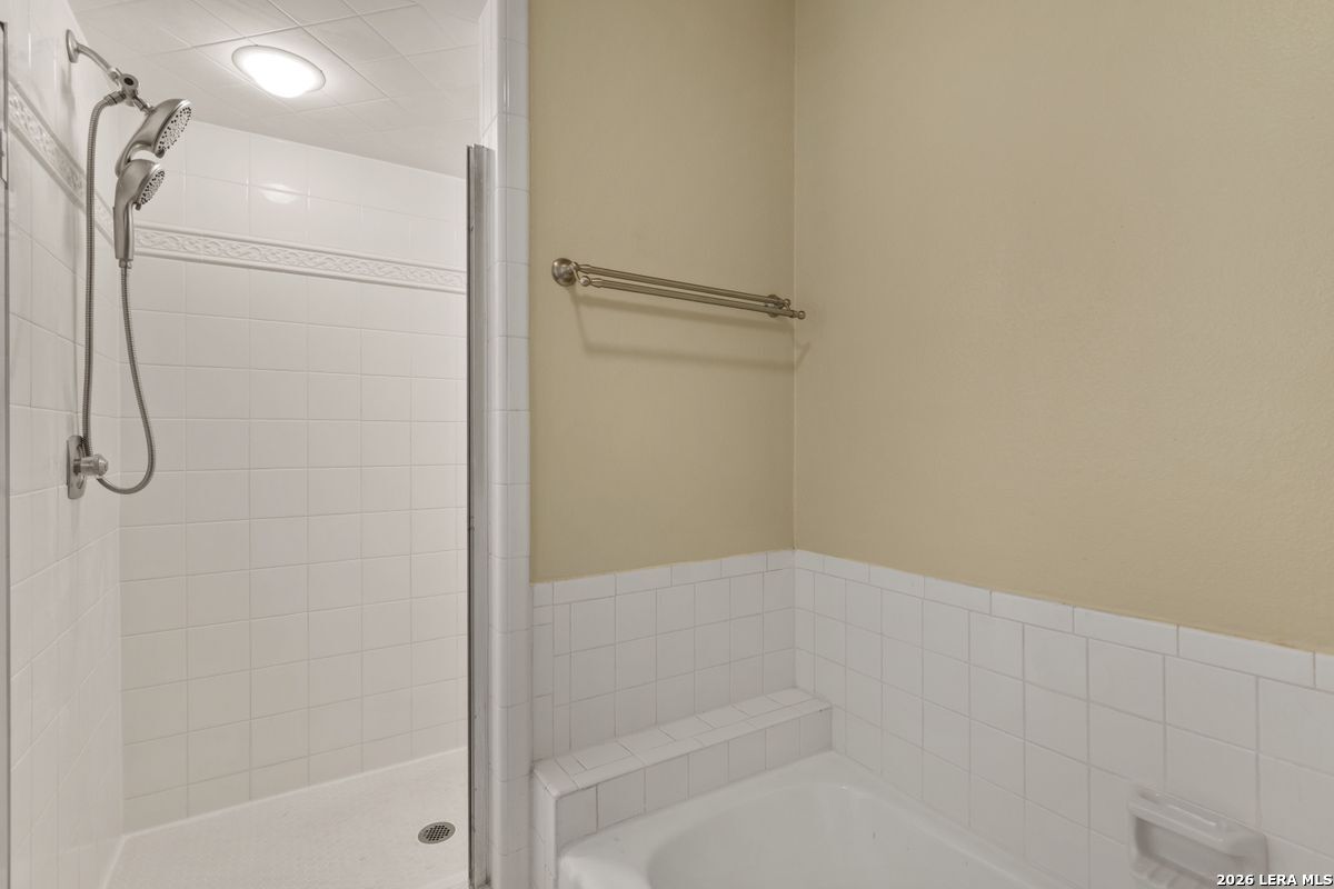 3605 Hidden Dr. 4F