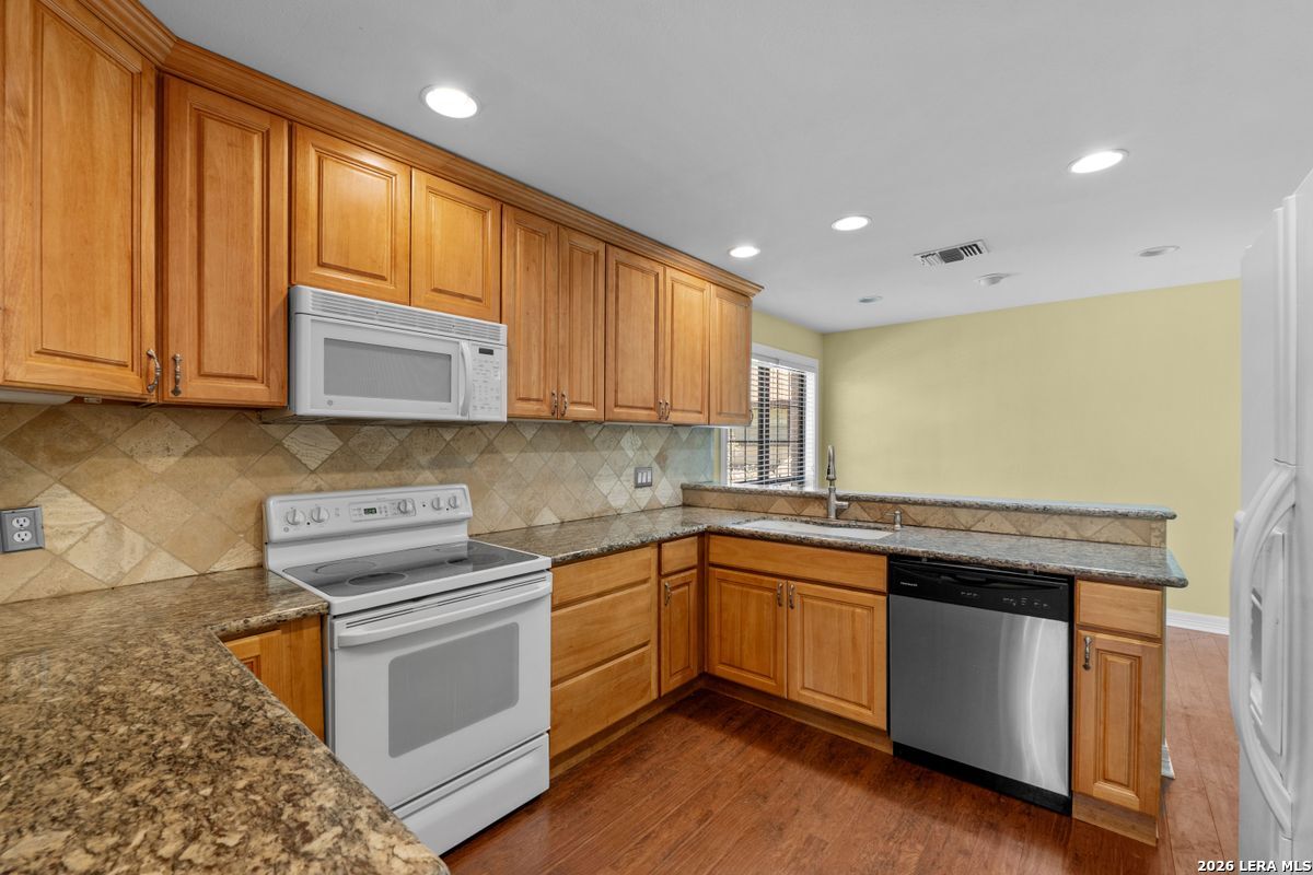 3605 Hidden Dr. 4F