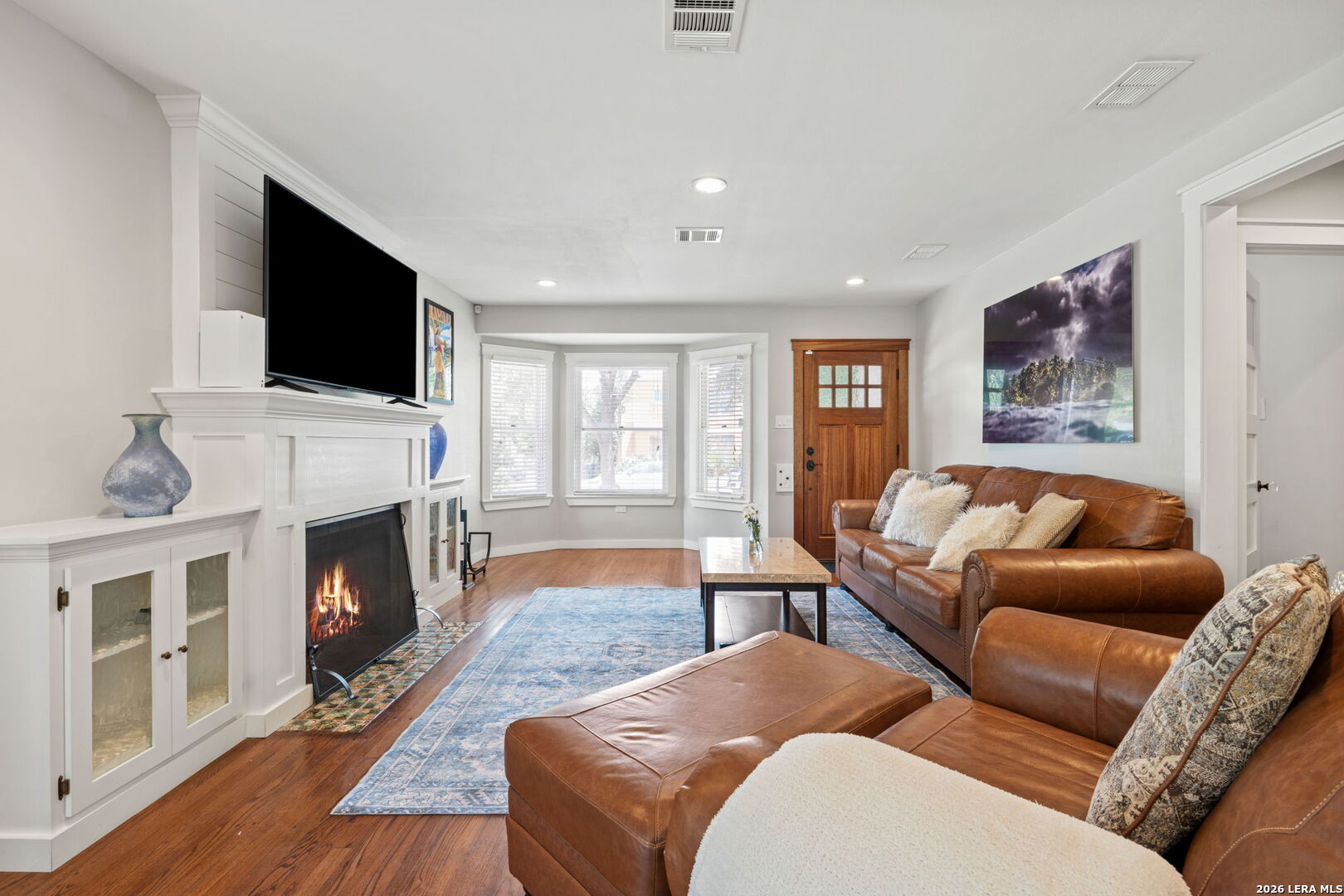440 W Lynwood
