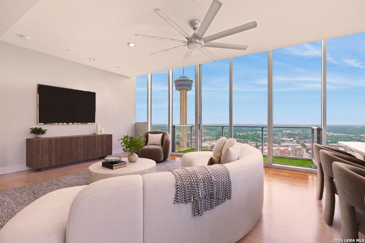 610 E Market St Unit: 3001