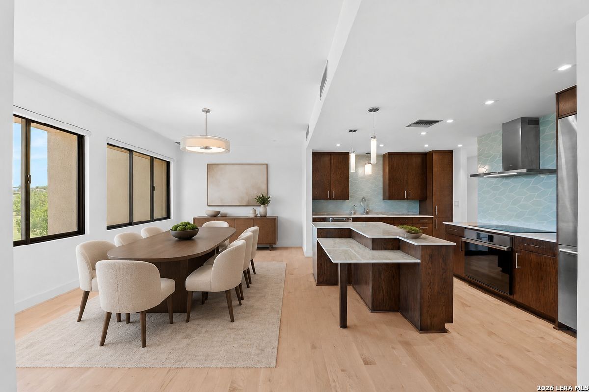 4001 N New Braunfels Unit: APT 302A