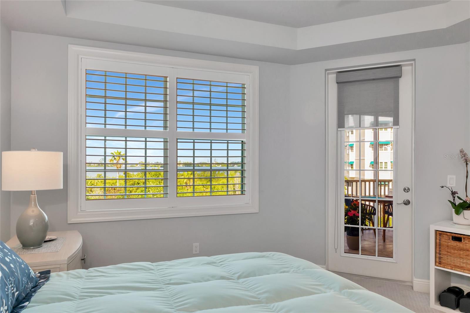 260 HIDDEN BAY DR #305