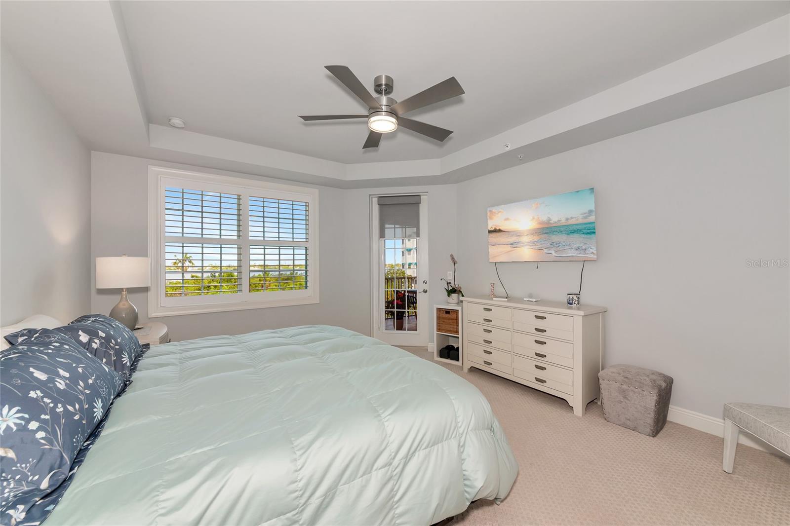 260 HIDDEN BAY DR #305