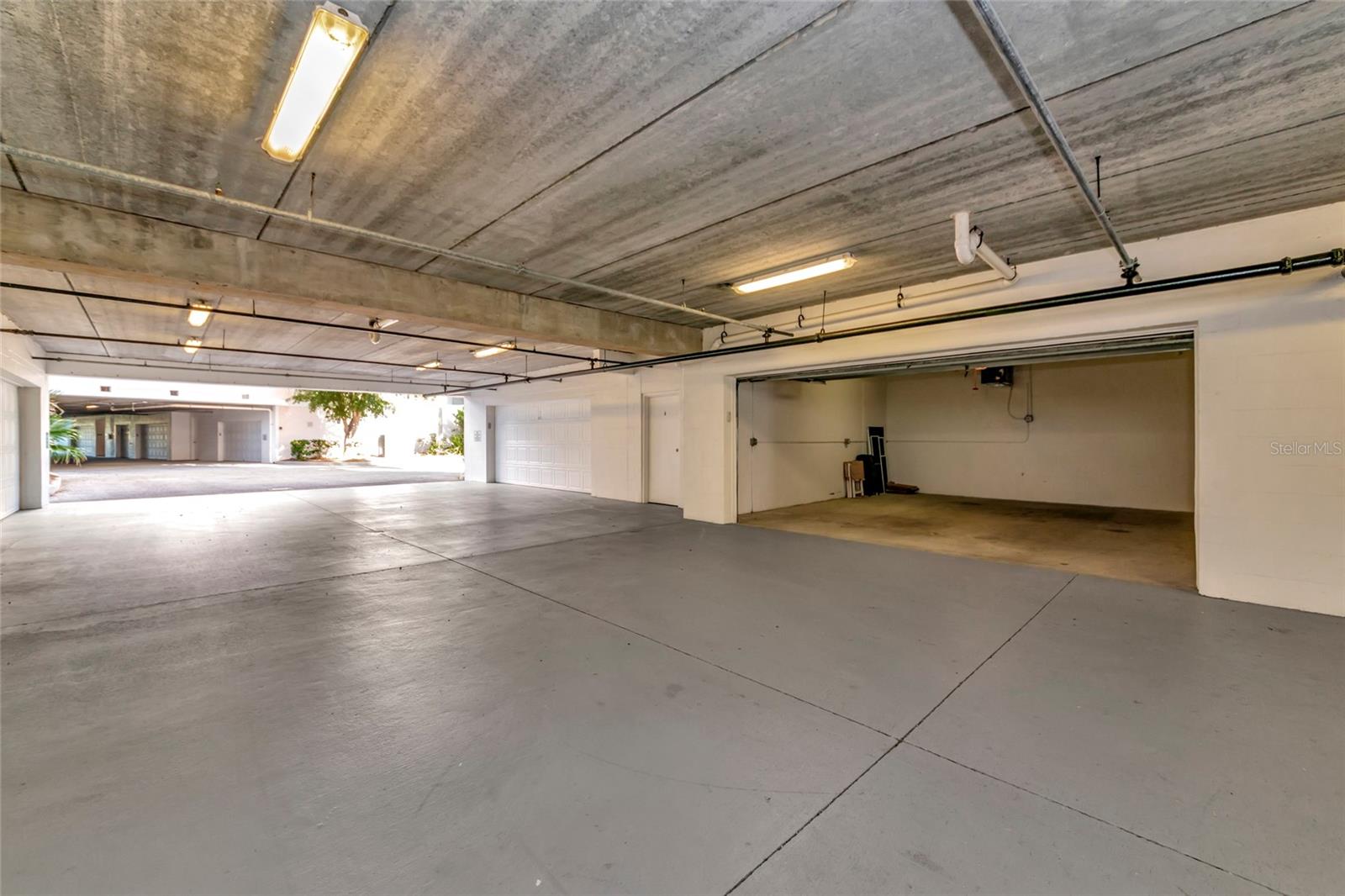 242 HIDDEN BAY DR #602