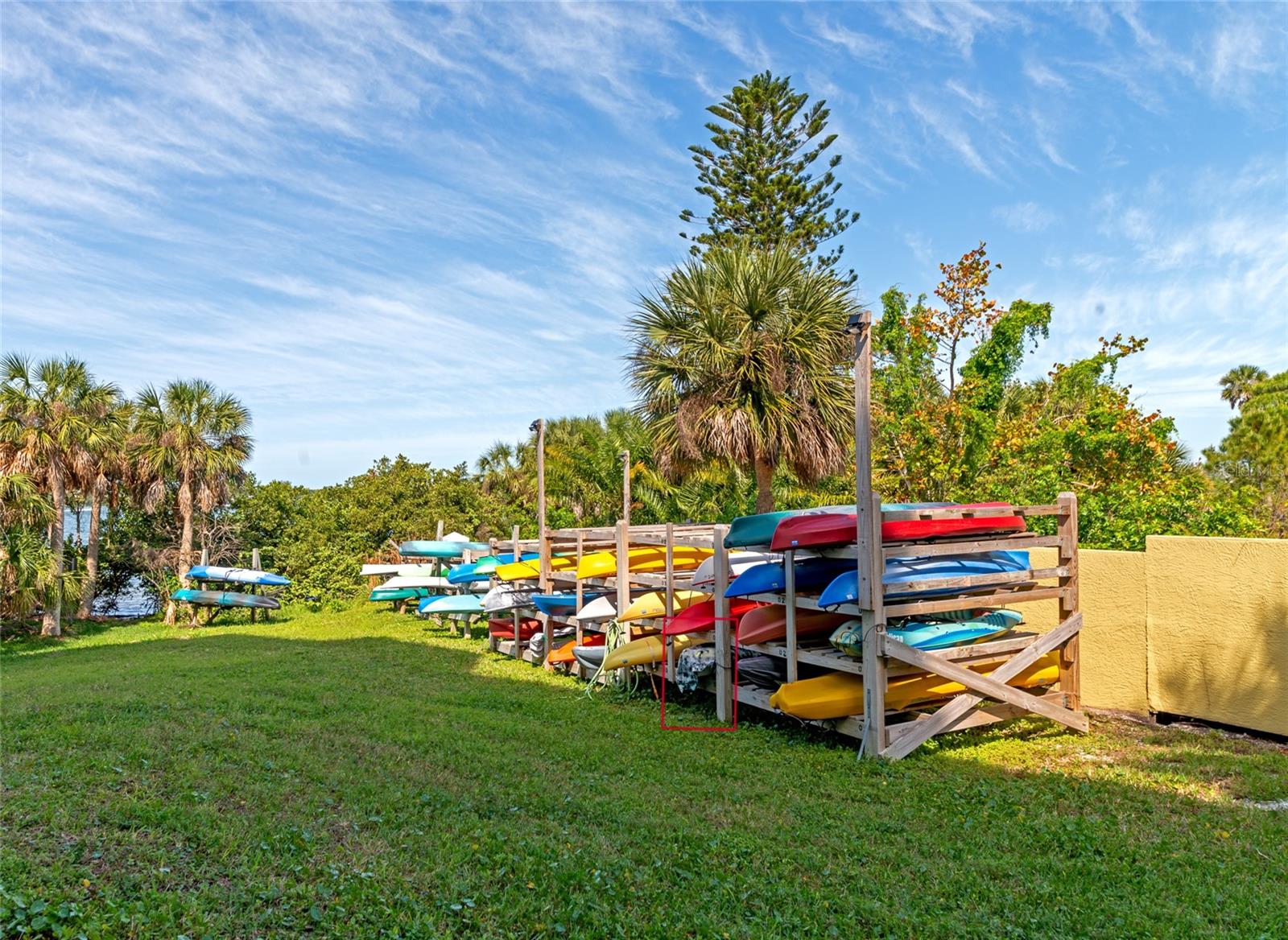 242 HIDDEN BAY DR #602