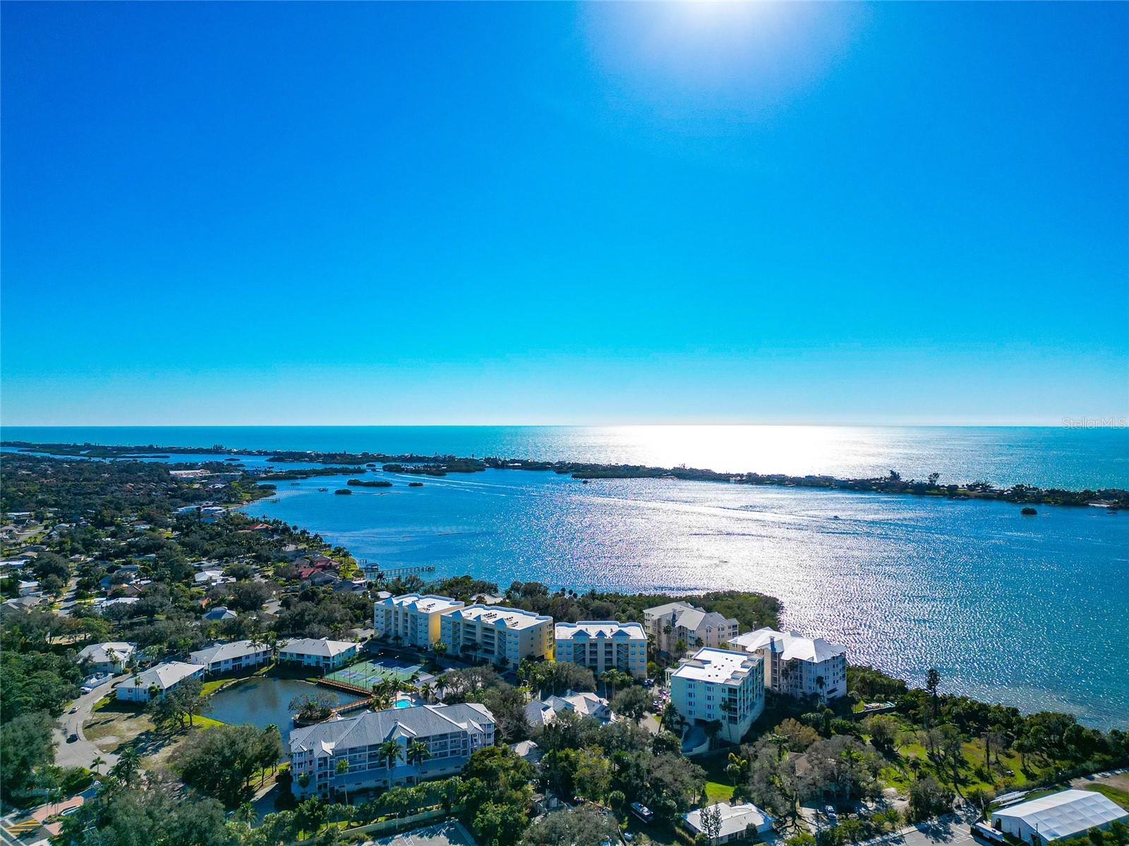 242 HIDDEN BAY DR #602