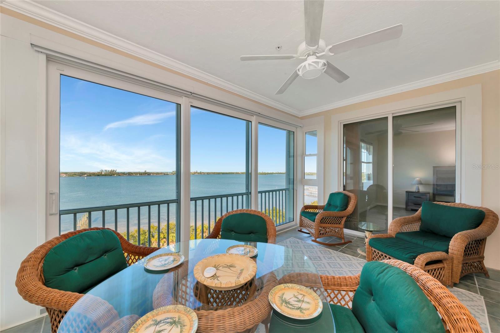 242 HIDDEN BAY DR #602