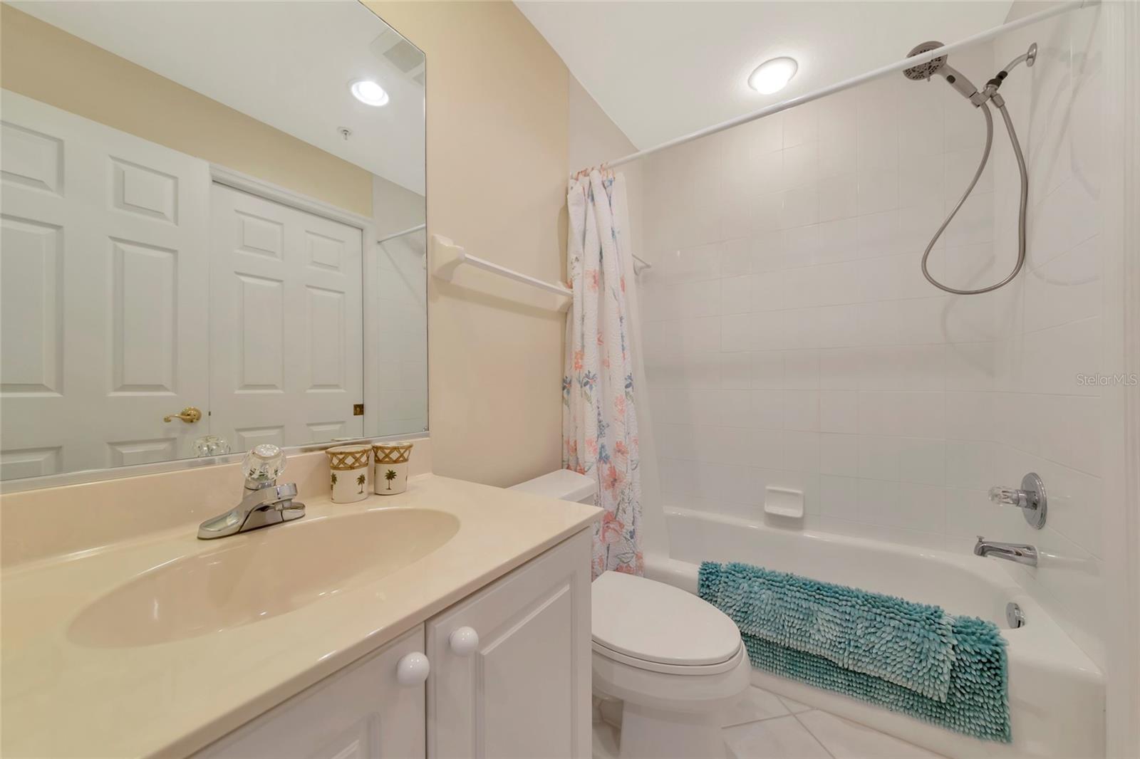 242 HIDDEN BAY DR #602