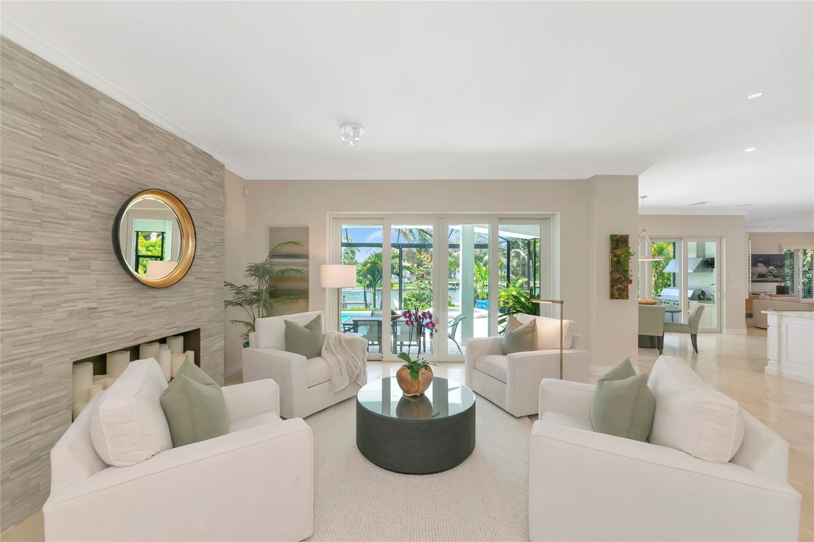 7631 COVE TER