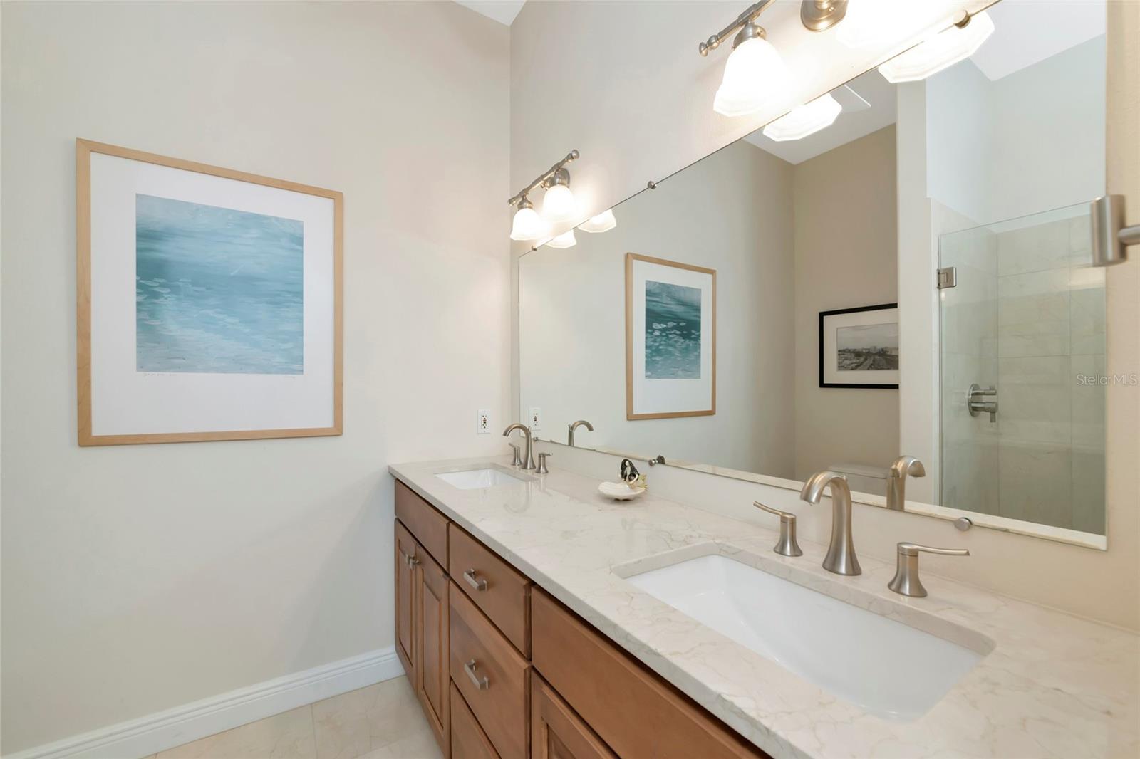 7631 COVE TER