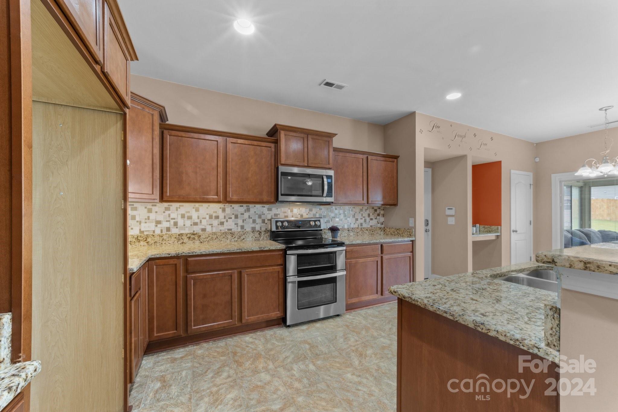 3509 Larkhaven Avenue SW Unit: 186