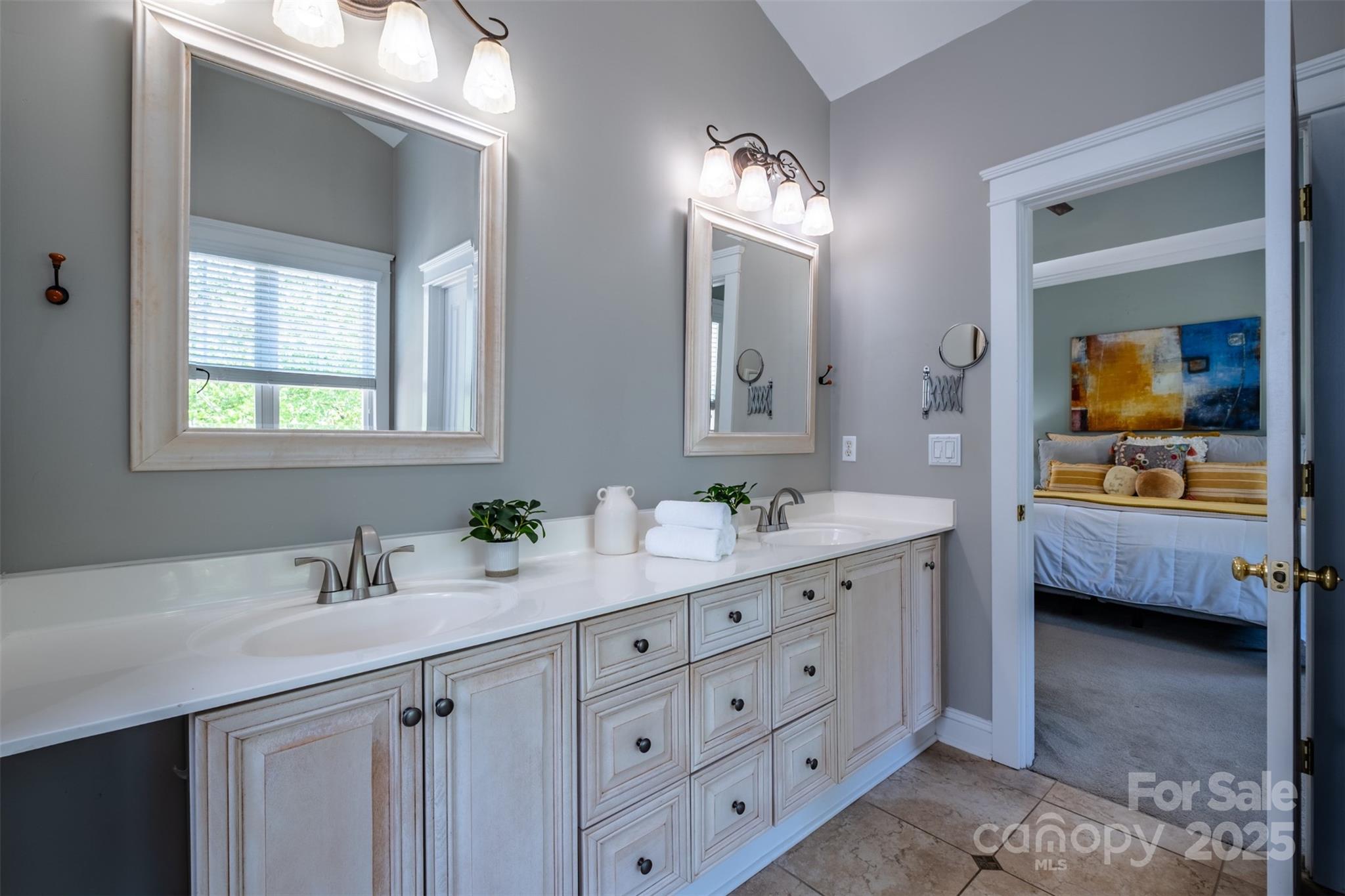 7409 Gilderstern Glen Court