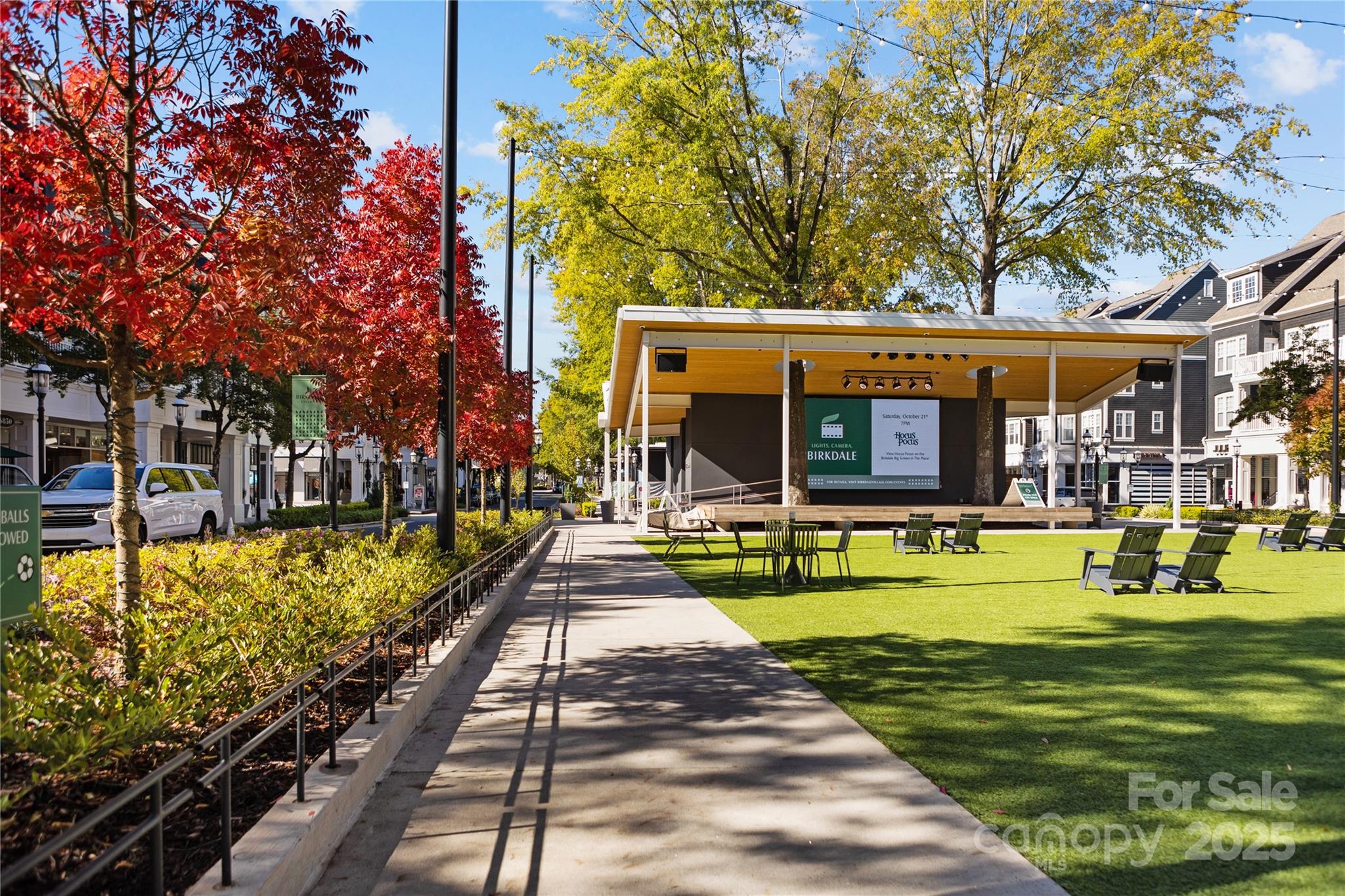 7409 Gilderstern Glen Court