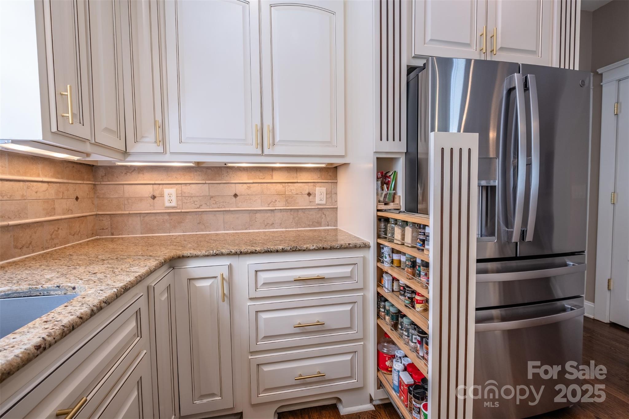 7409 Gilderstern Glen Court