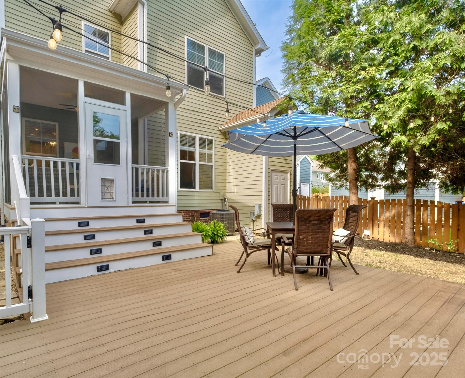 7409 Gilderstern Glen Court