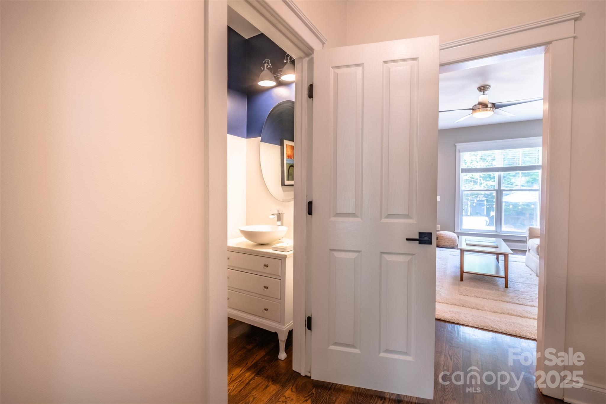 7409 Gilderstern Glen Court