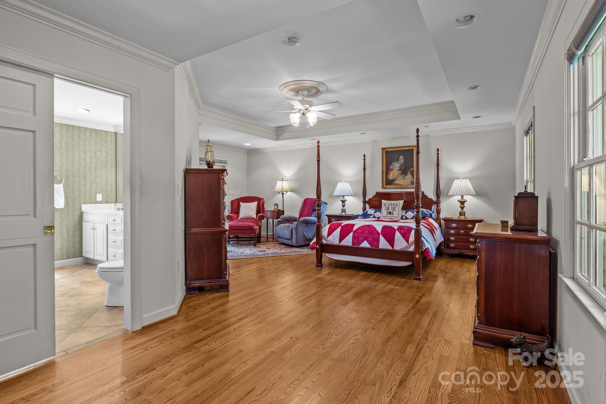 3209 Sedgefield Road