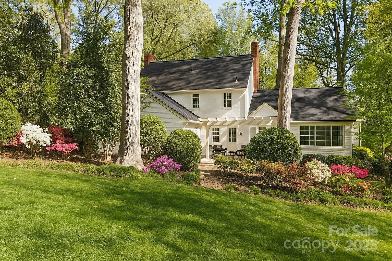 3209 Sedgefield Road