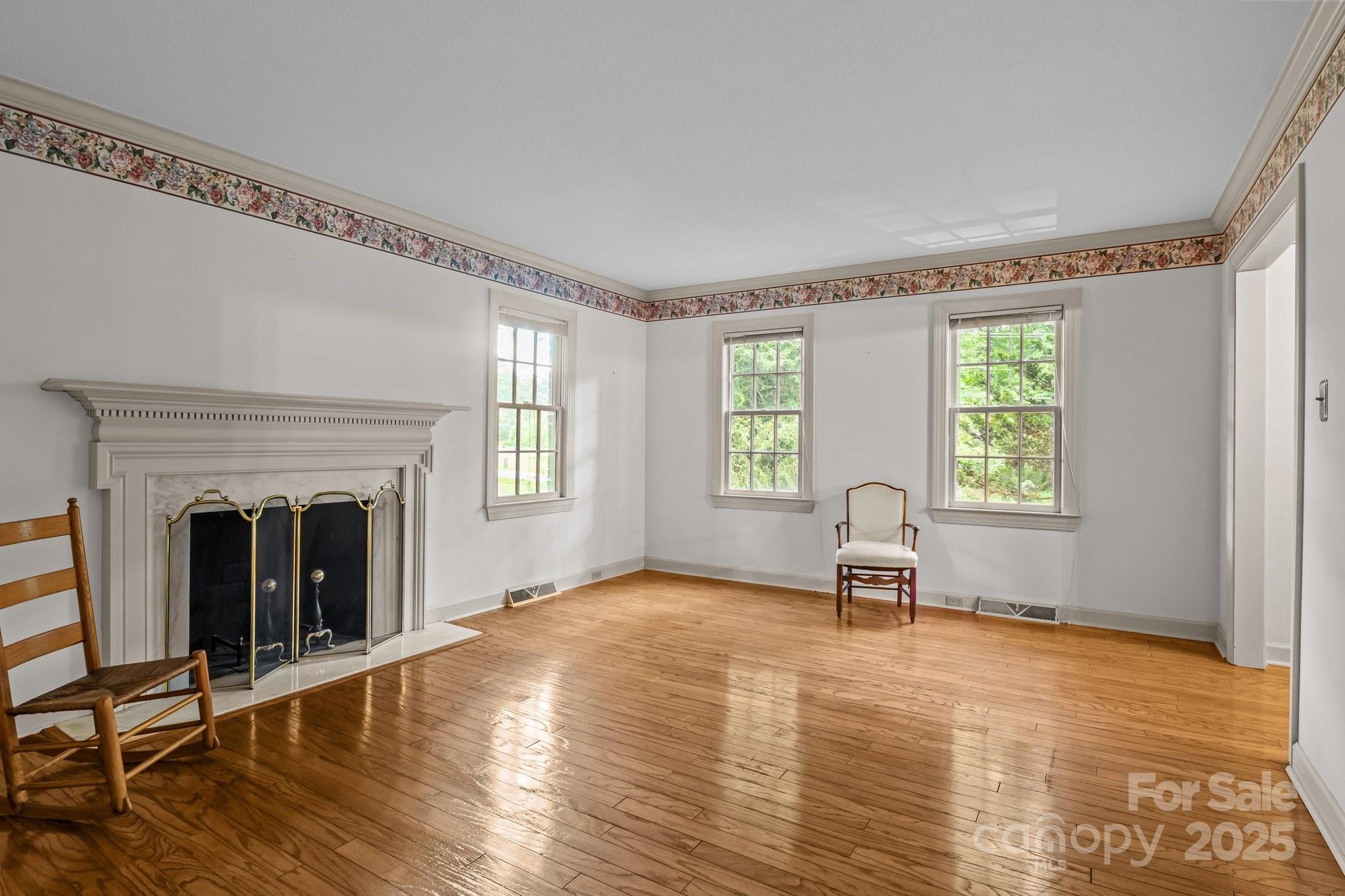 3209 Sedgefield Road