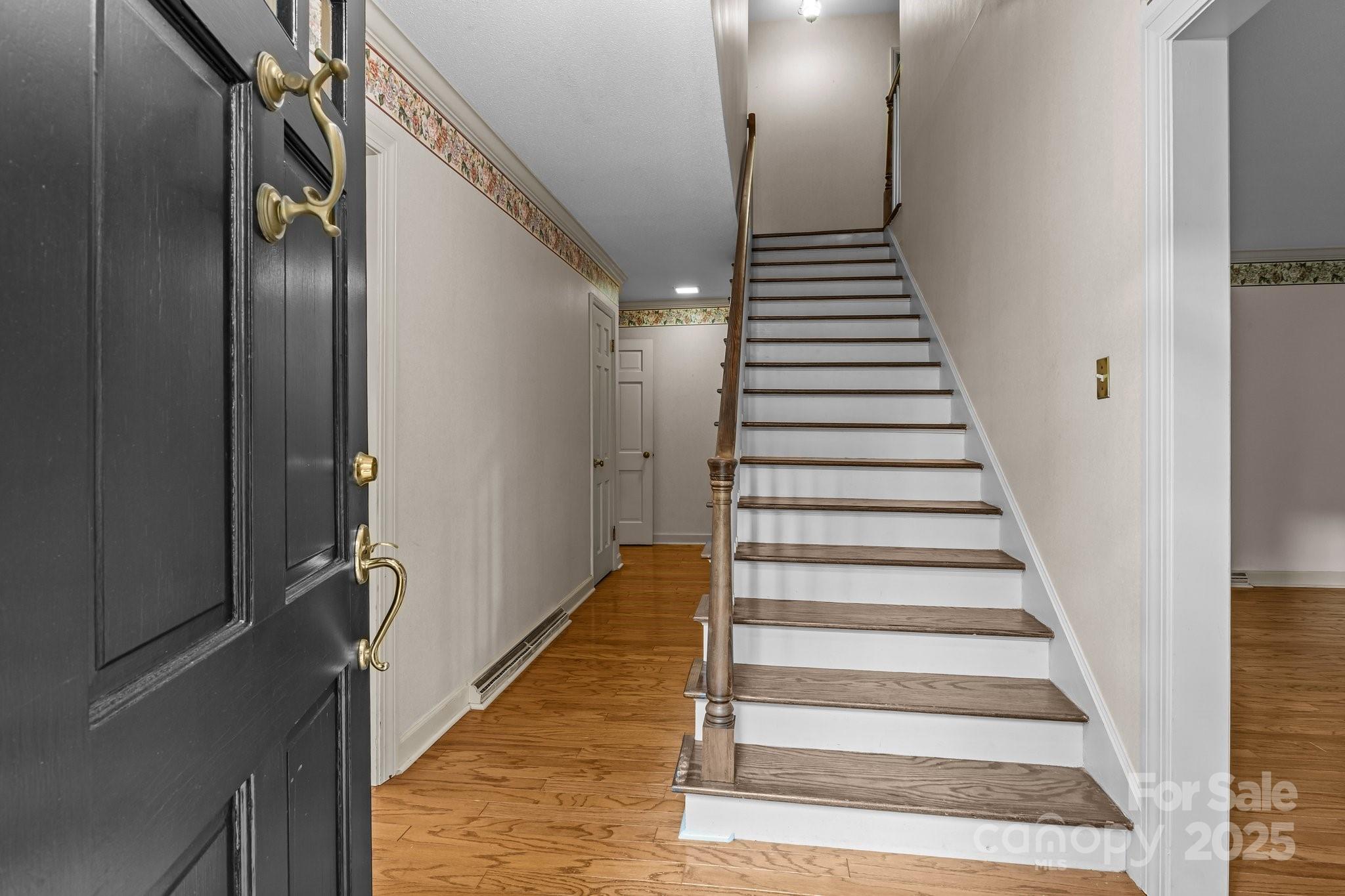 3209 Sedgefield Road