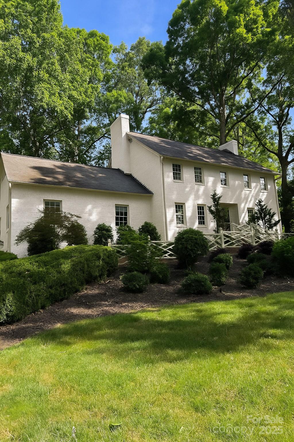 3209 Sedgefield Road