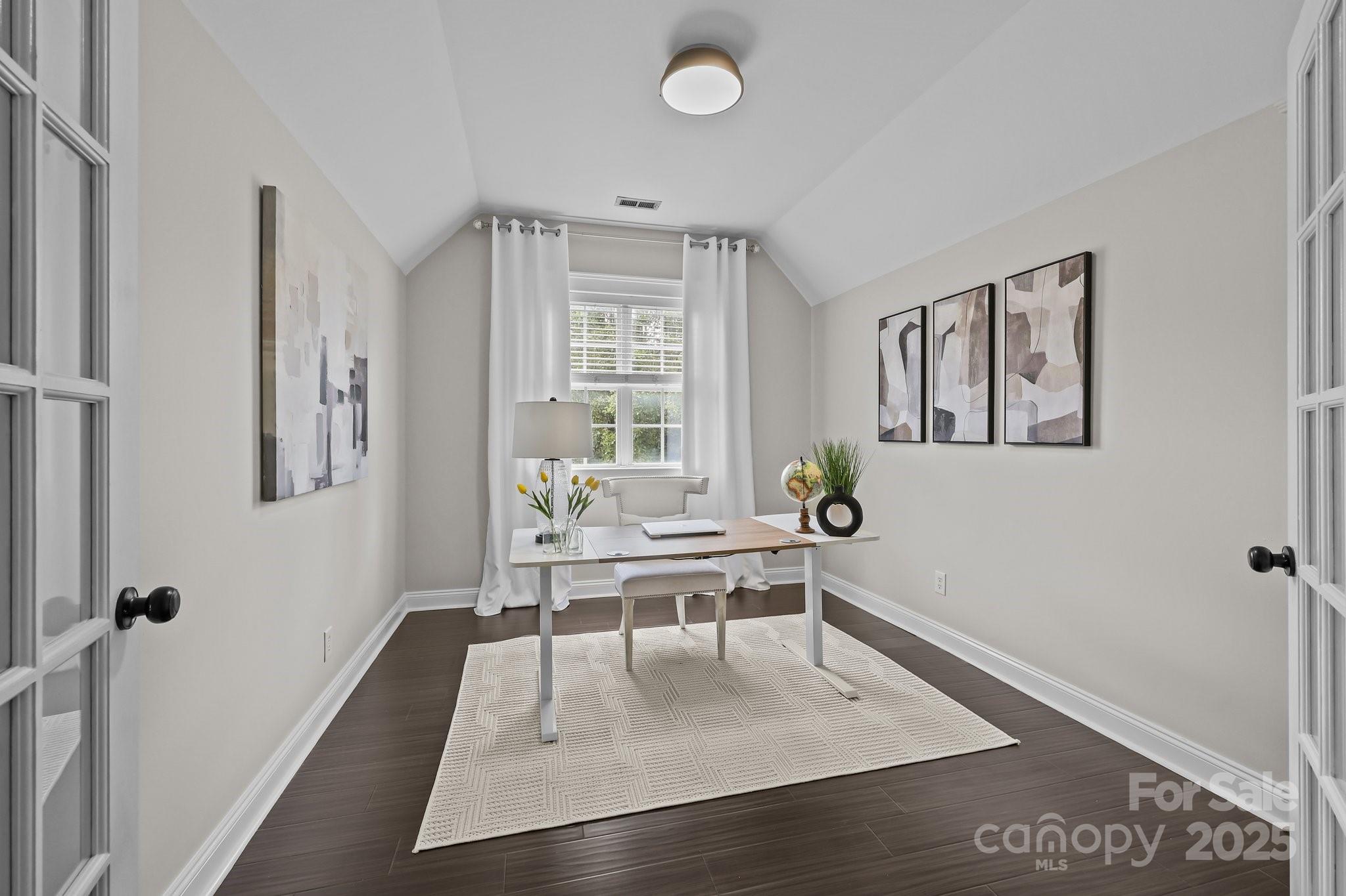 8225 Ballymore Court