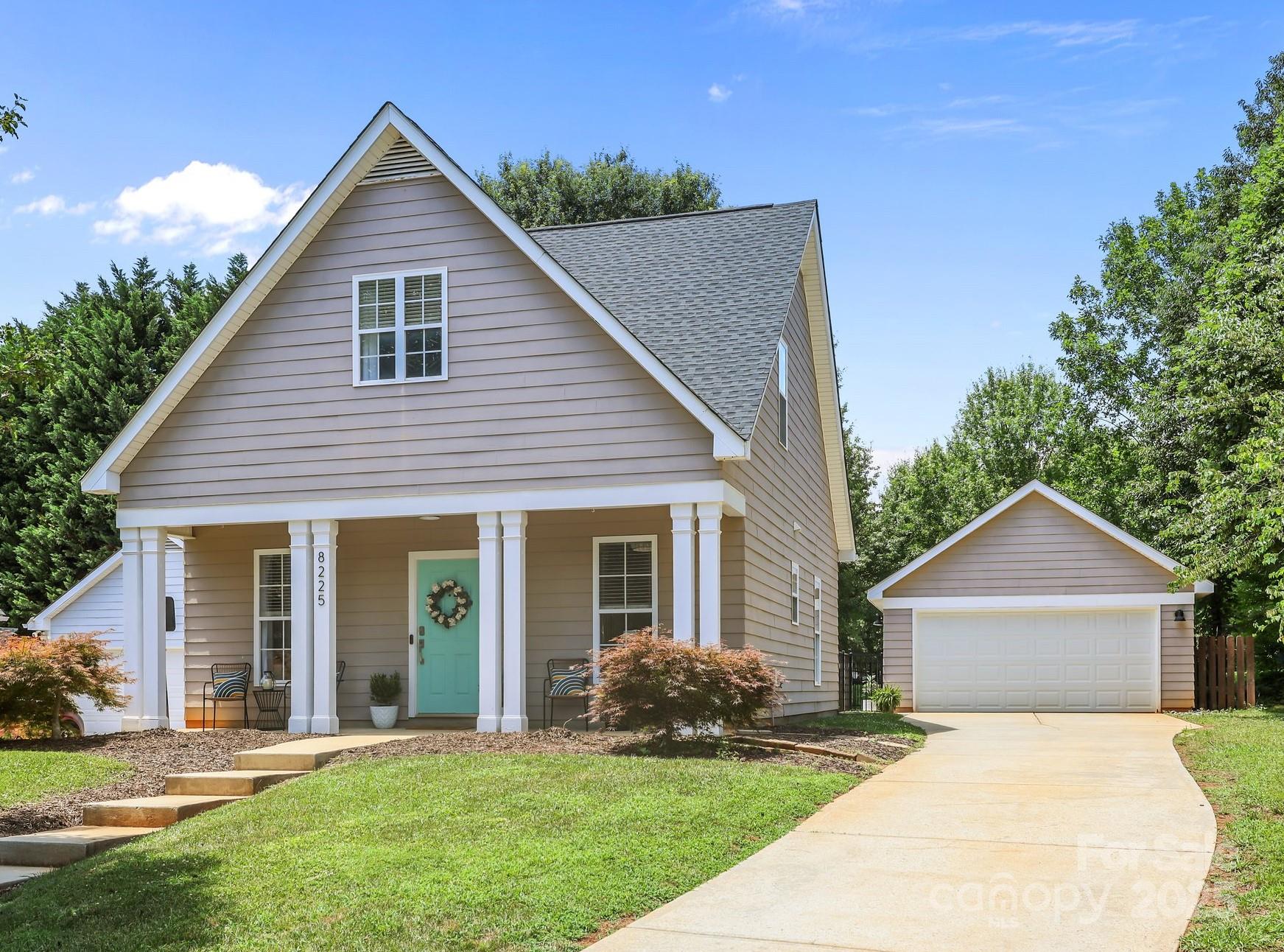 8225 Ballymore Court