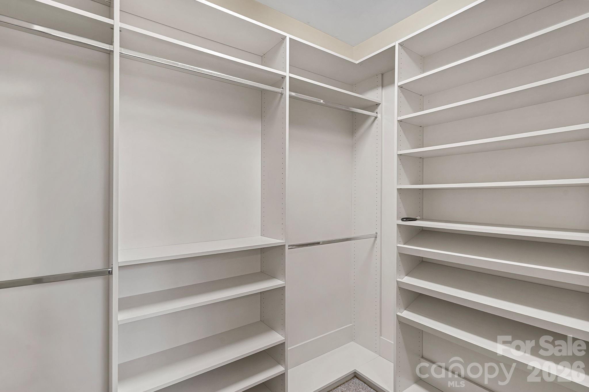 8221 Ballymore Court