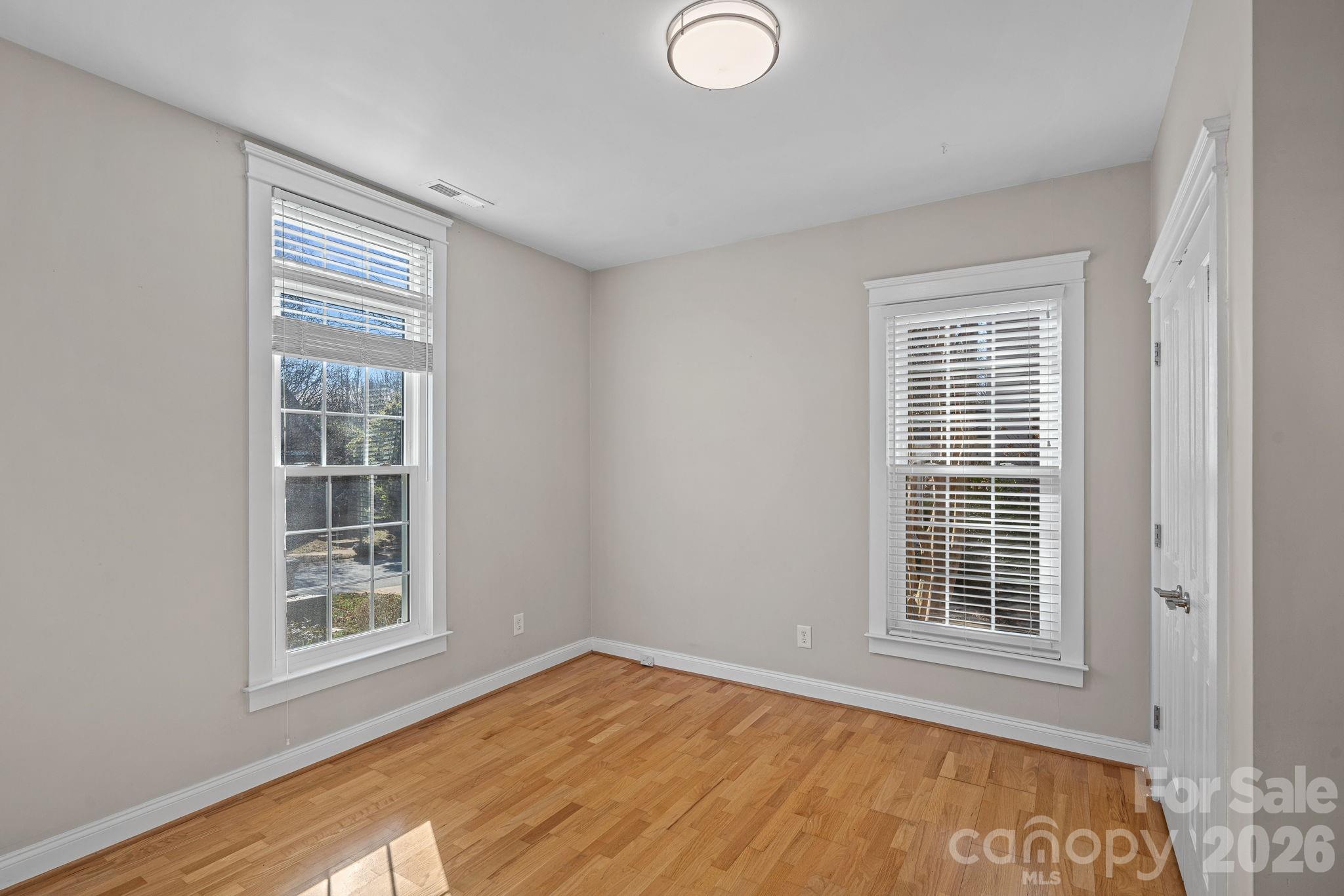 8221 Ballymore Court