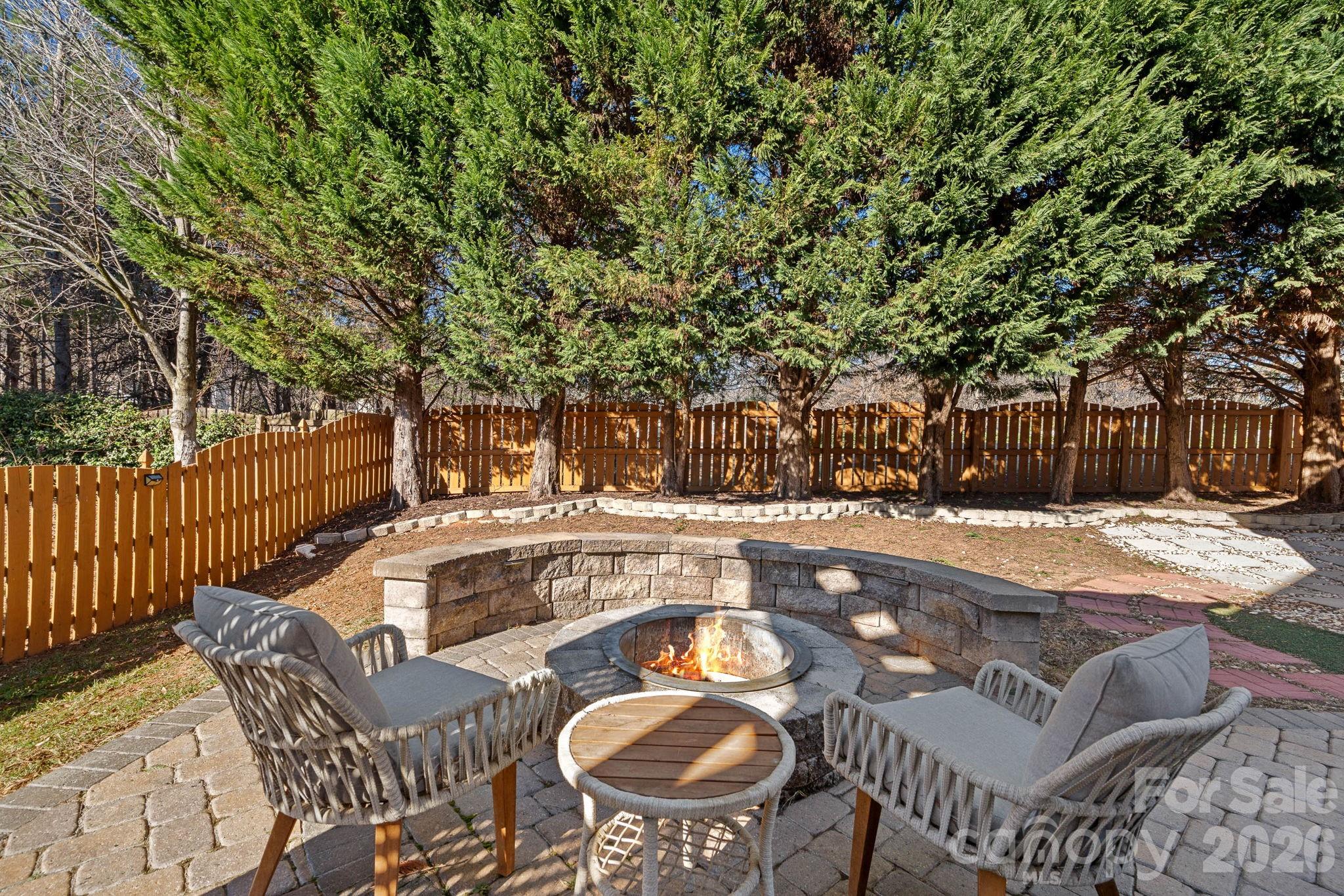 8221 Ballymore Court