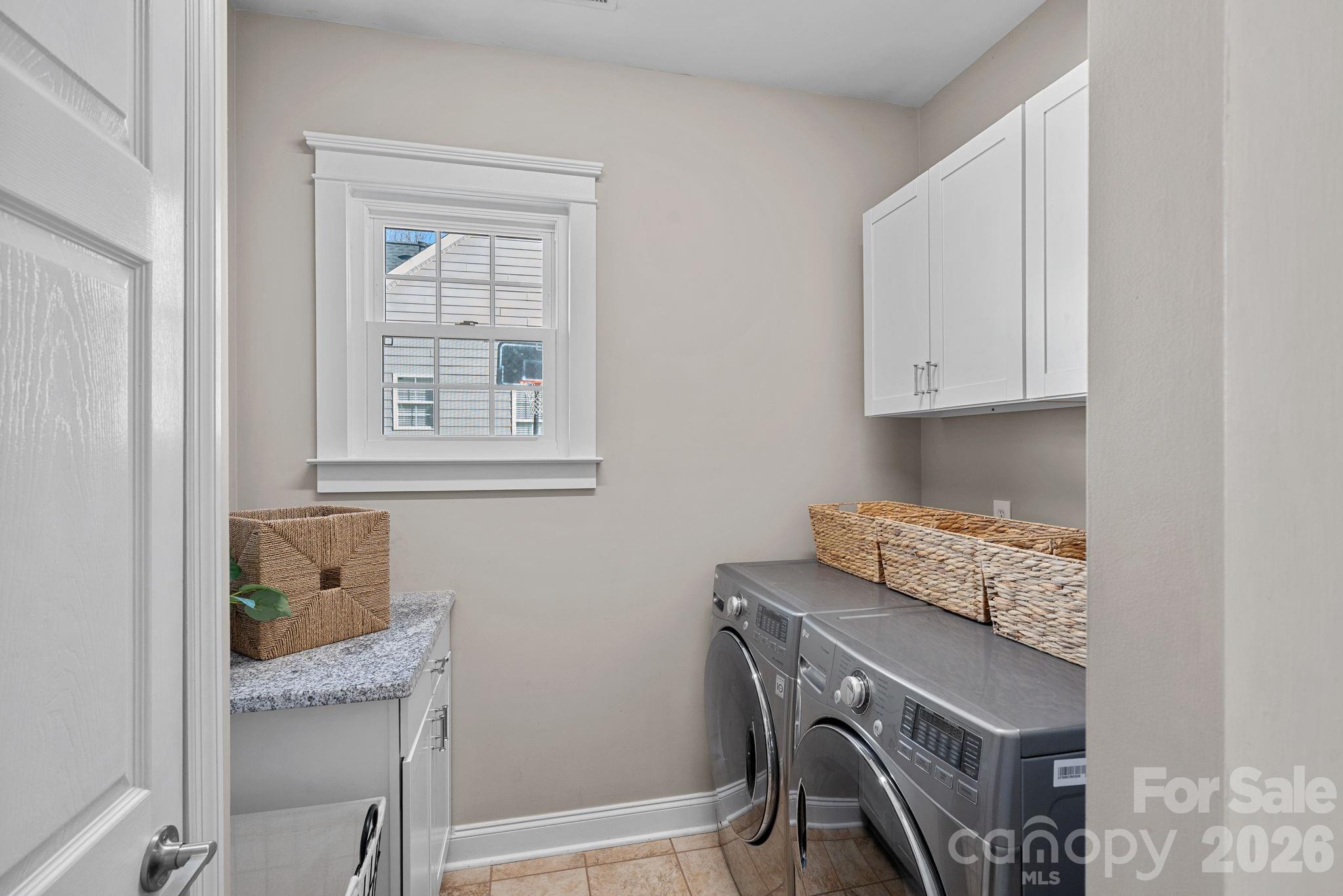 8221 Ballymore Court