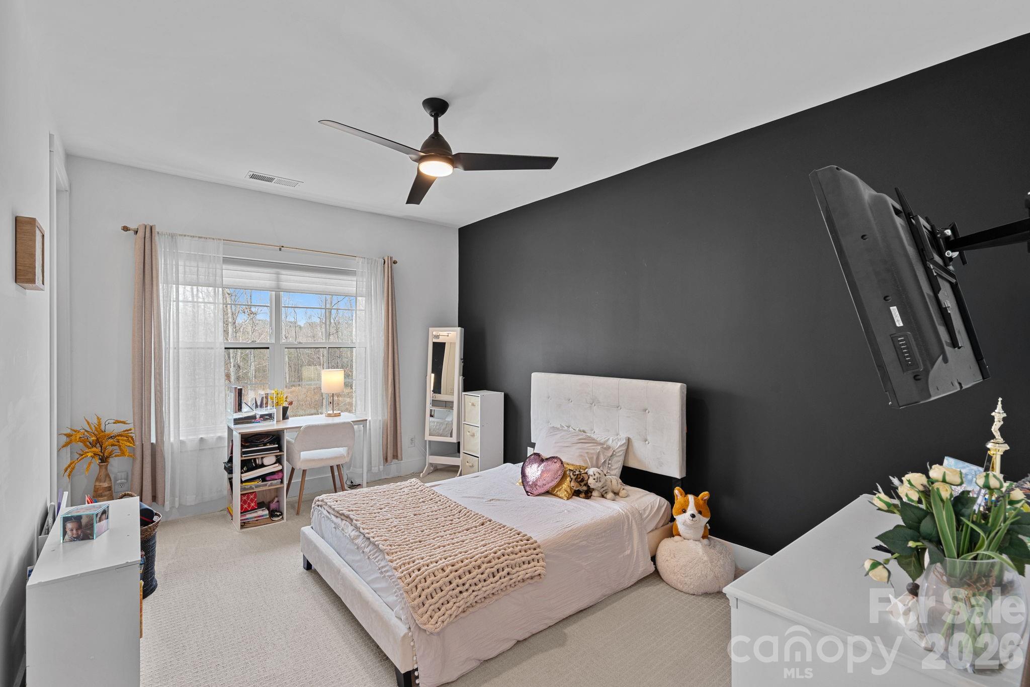 18401 Doves Crest Road