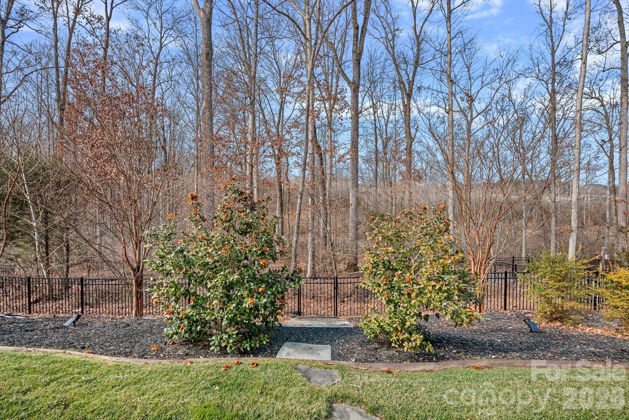 18401 Doves Crest Road