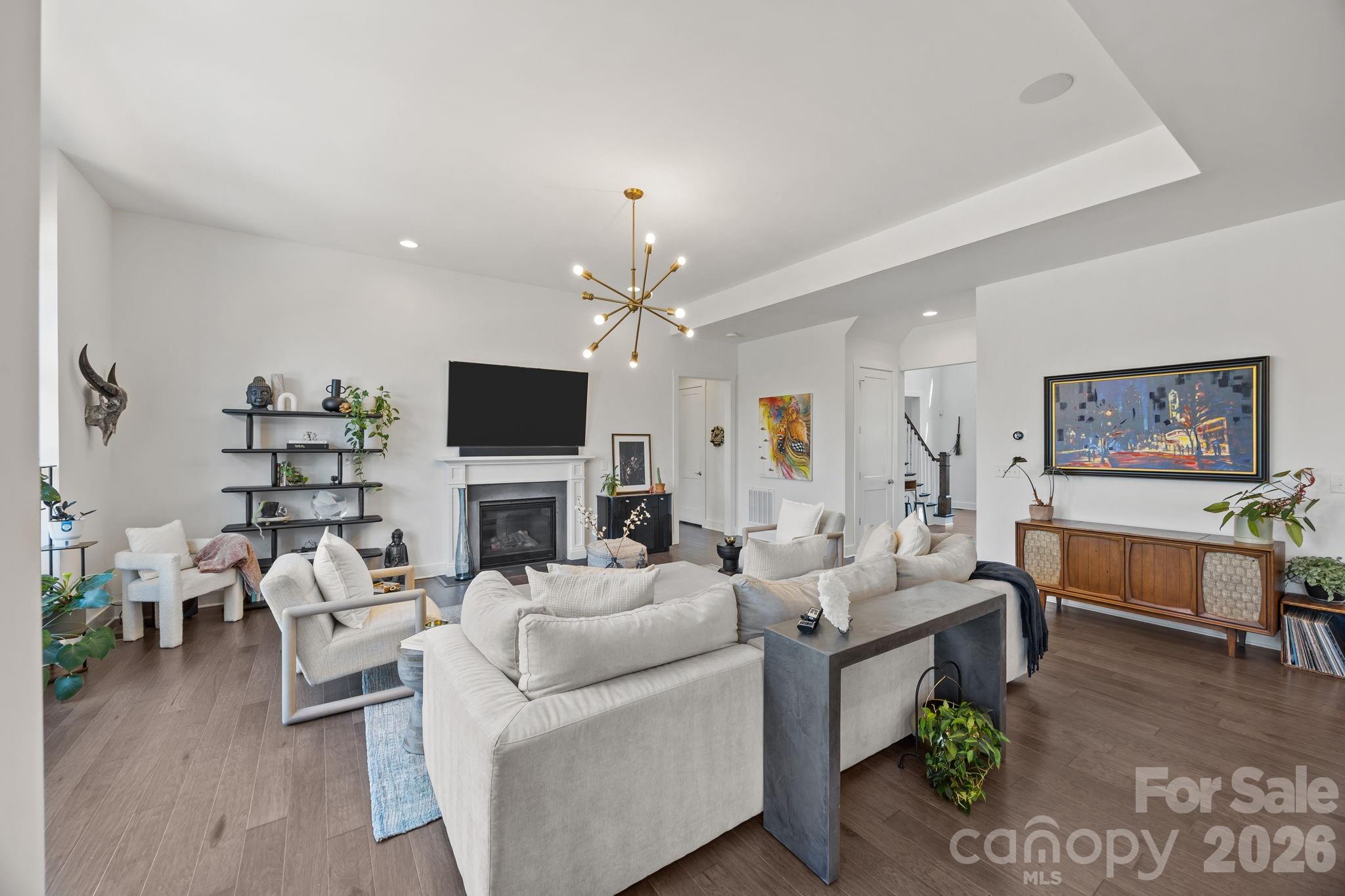 18509 Doves Crest