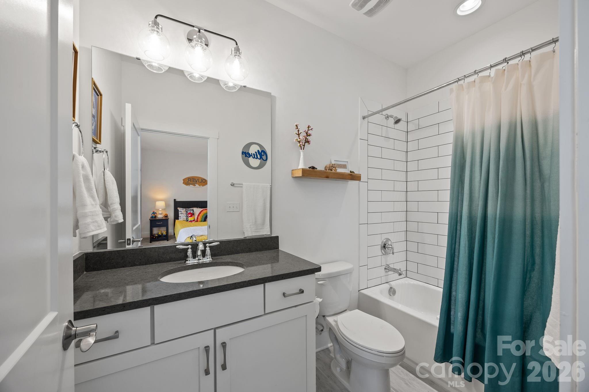 18509 Doves Crest