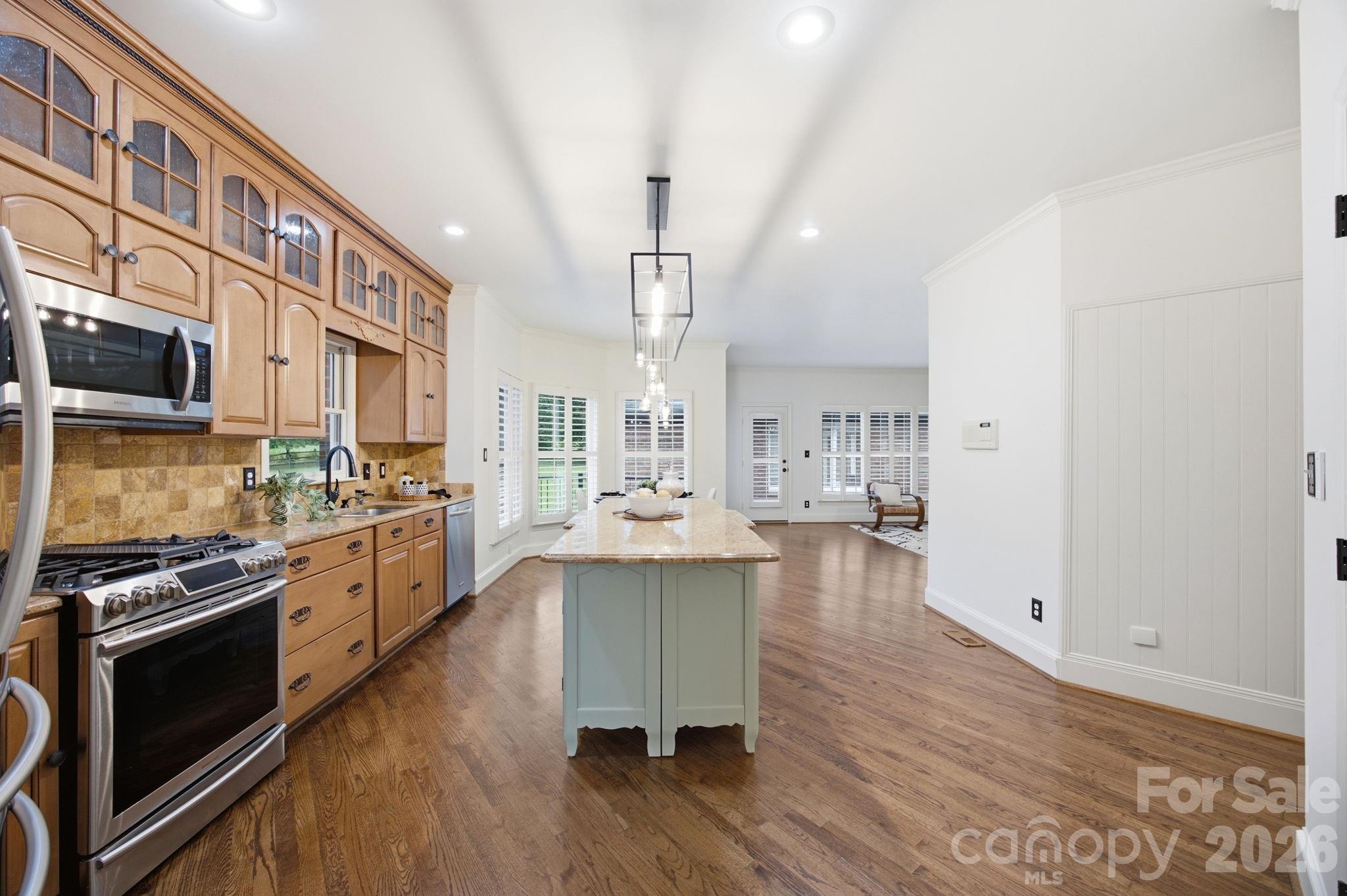 4122 Amarillo Drive SW
