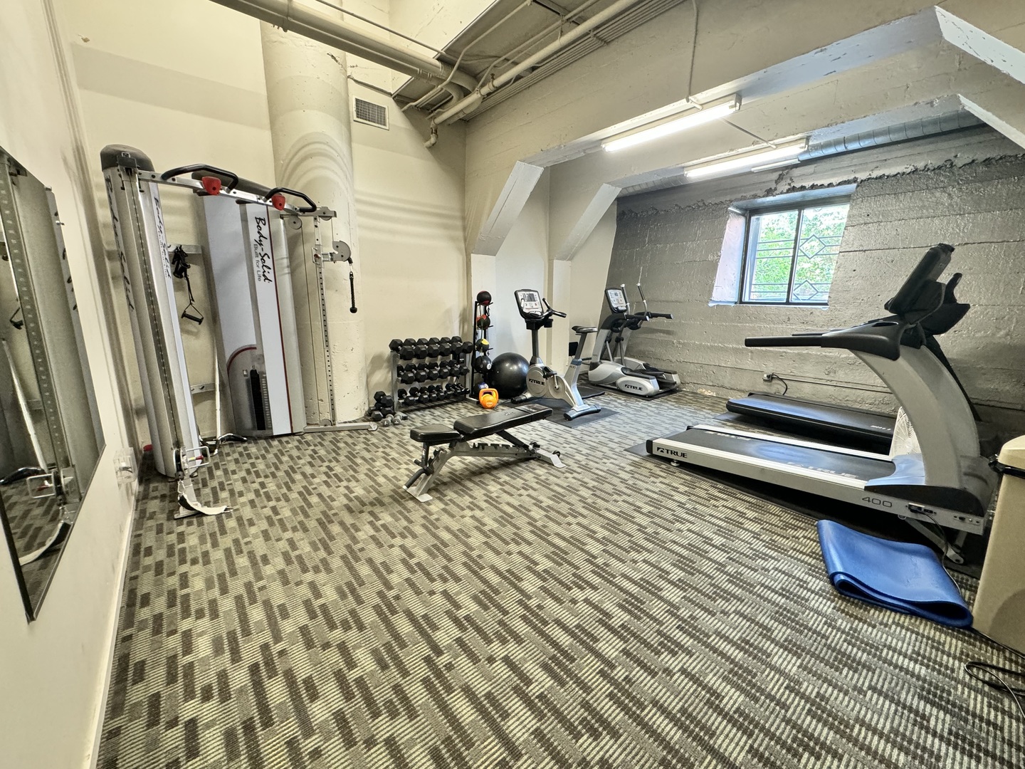 1525 S Sangamon Street Unit: 515