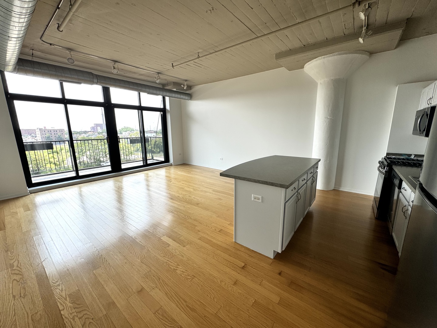 1525 S Sangamon Street Unit: 515