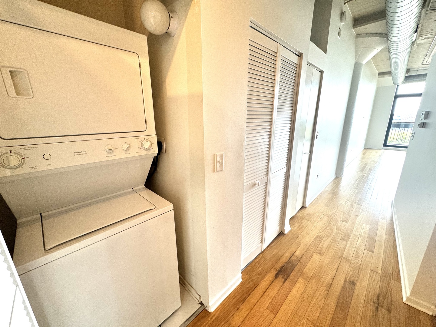 1525 S Sangamon Street Unit: 515