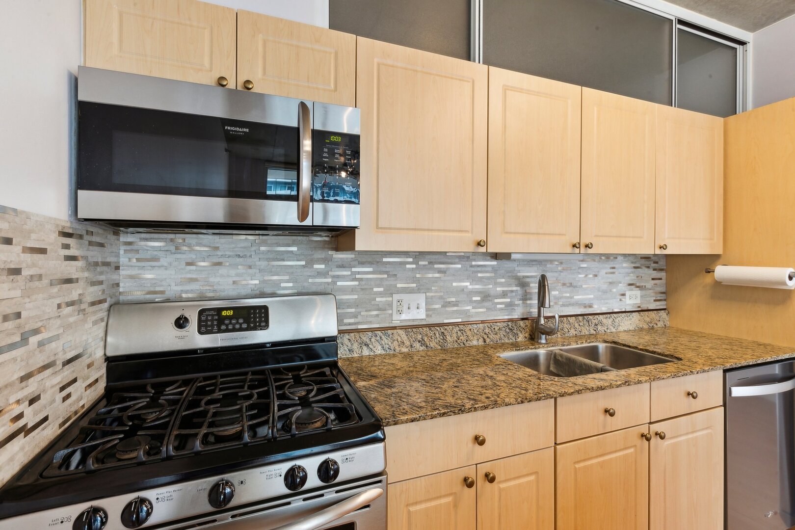 1720 S Michigan Avenue Unit: 503