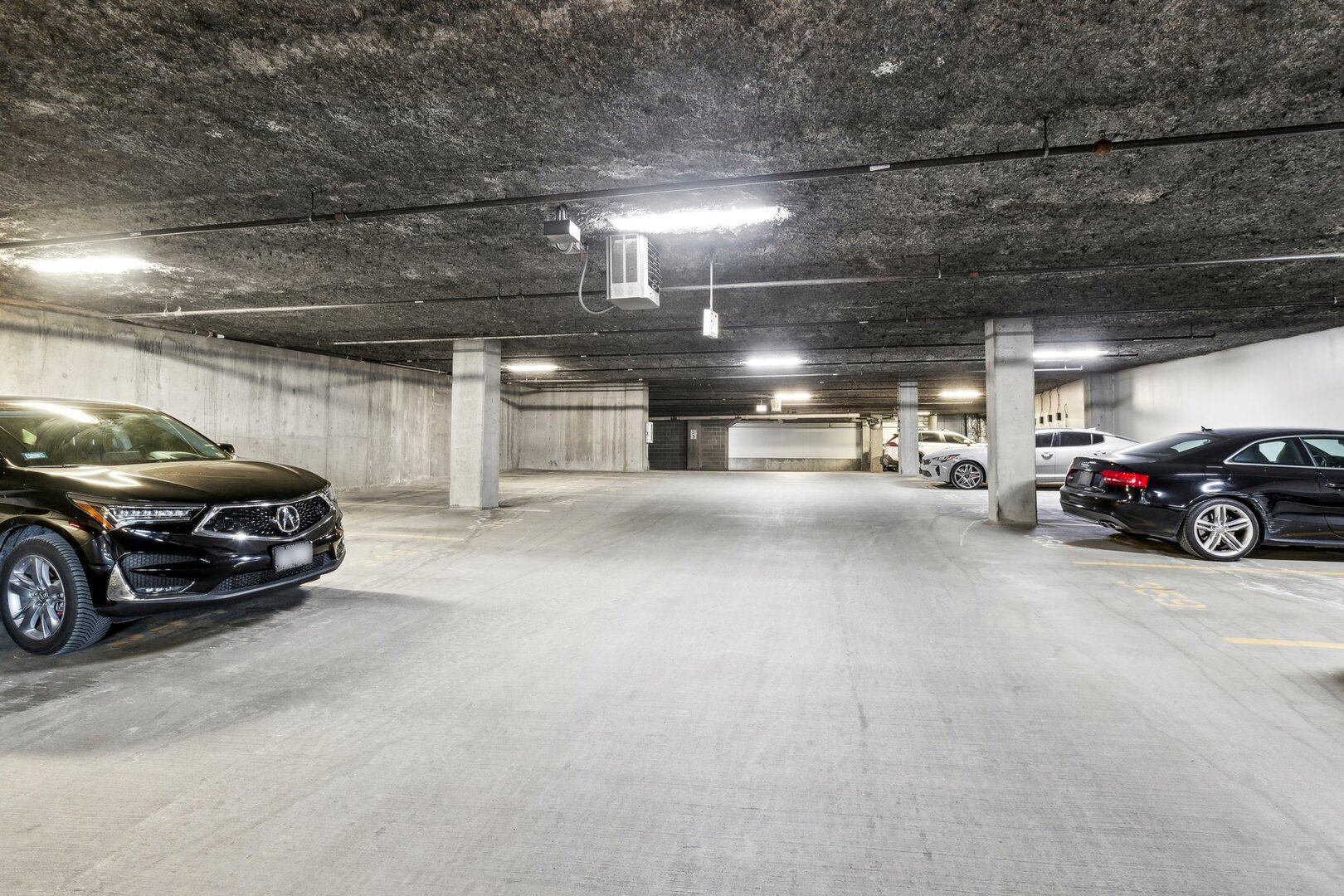 1720 S Michigan Avenue Unit: 503