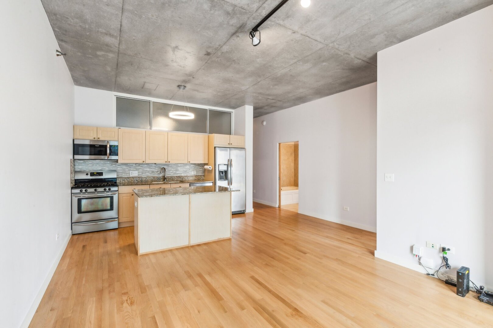 1720 S Michigan Avenue Unit: 503