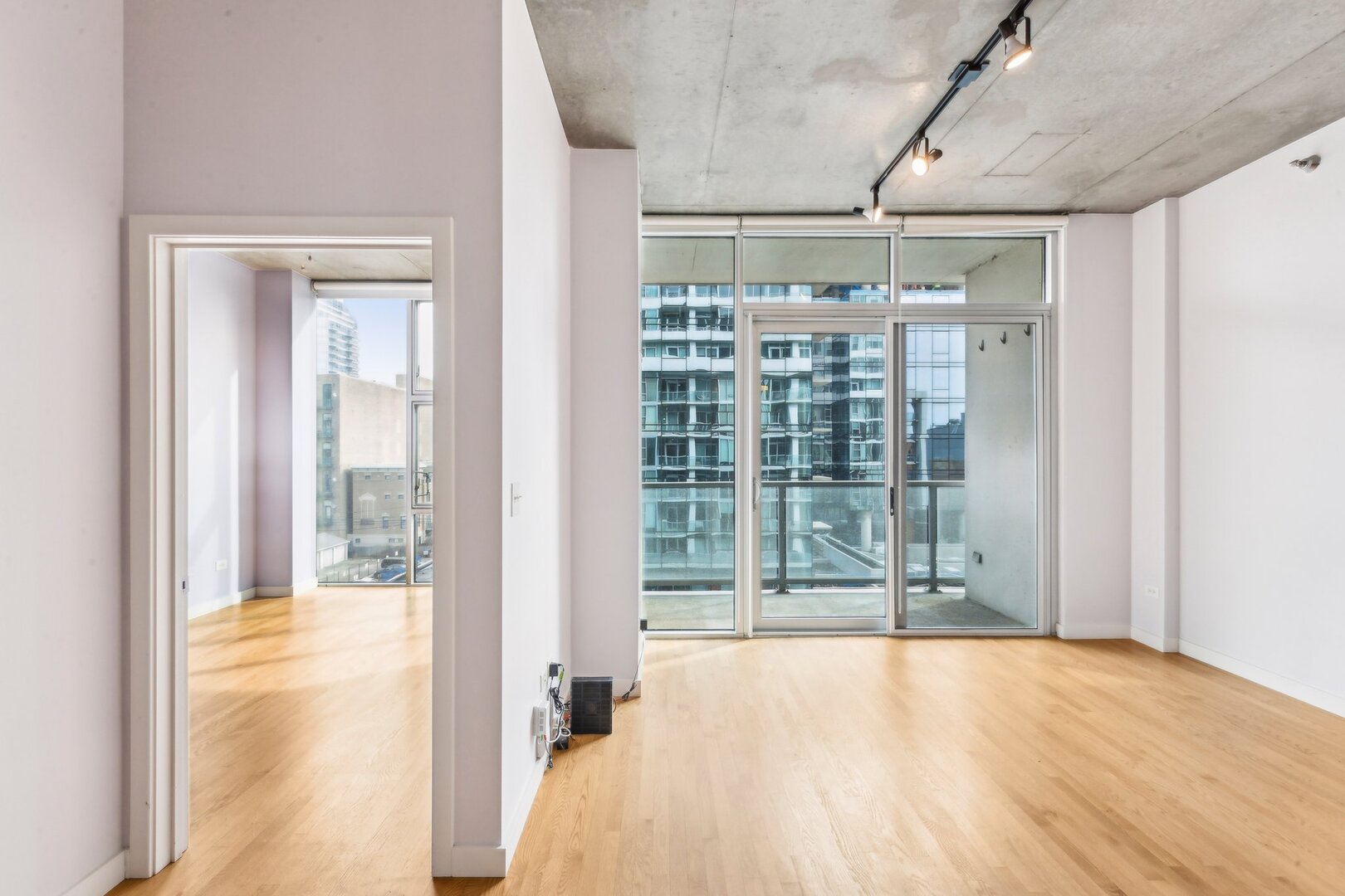 1720 S Michigan Avenue Unit: 503