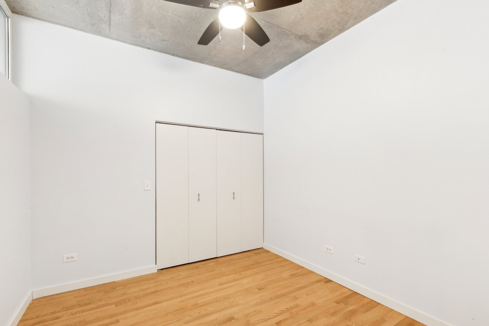 1720 S Michigan Avenue Unit: 503