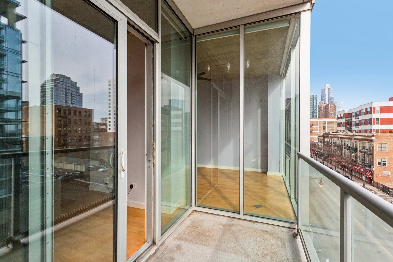 1720 S Michigan Avenue Unit: 503