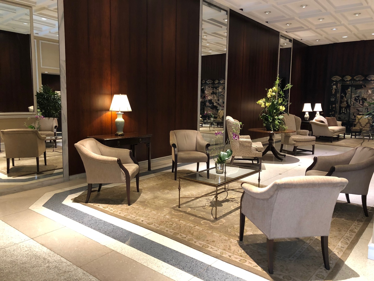 777 N Michigan Avenue Unit: 2707