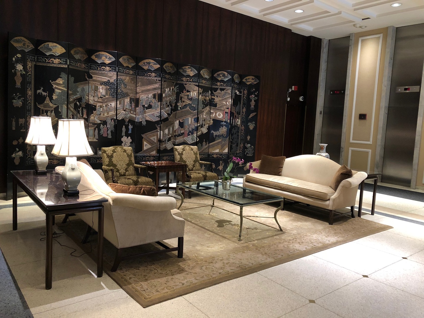 777 N Michigan Avenue Unit: 2707