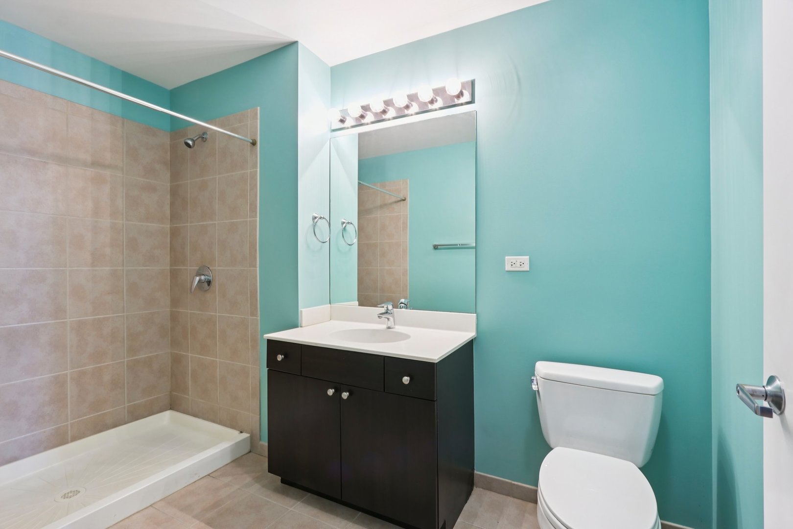 235 W Van Buren Street Unit: 3005