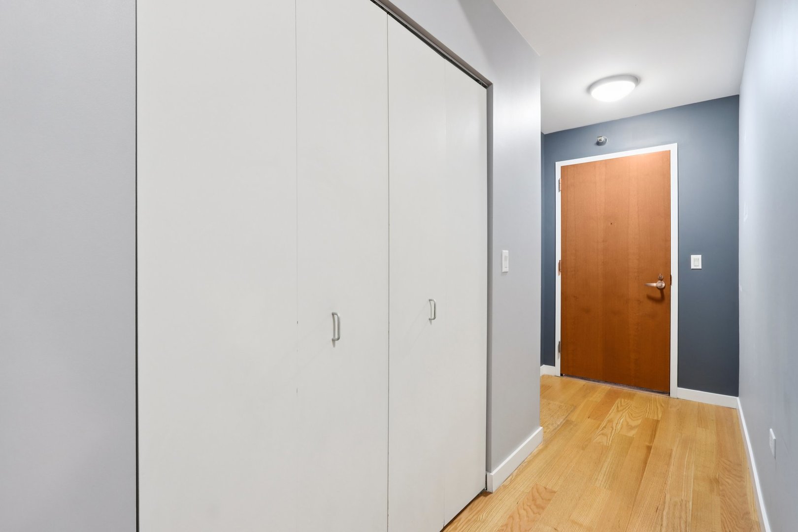 235 W Van Buren Street Unit: 3005