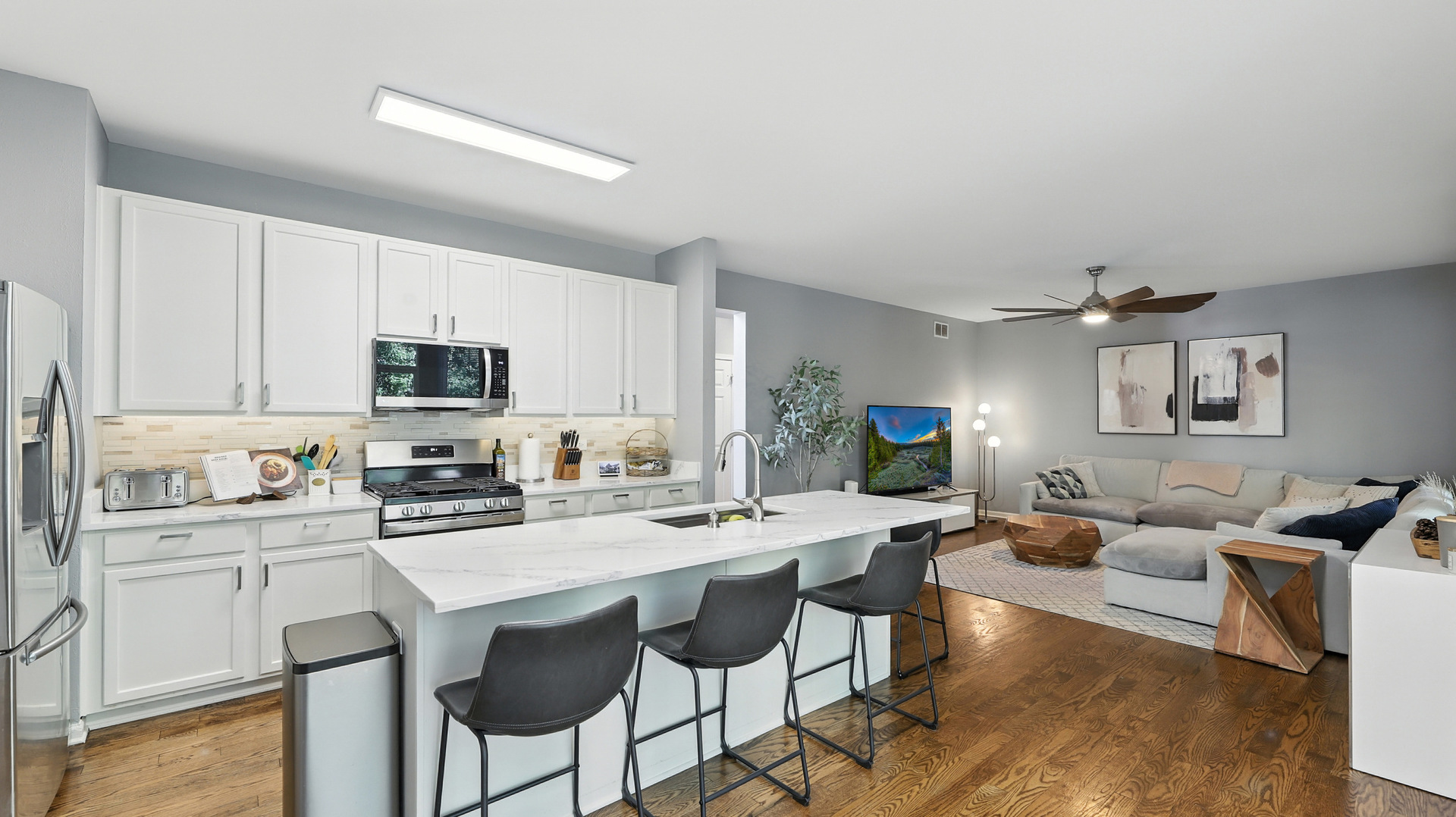 1303 Bridgehampton Drive